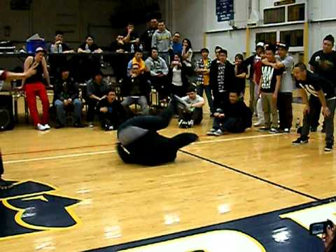 Final Floor Dusters vs Looney Tunes.AVI