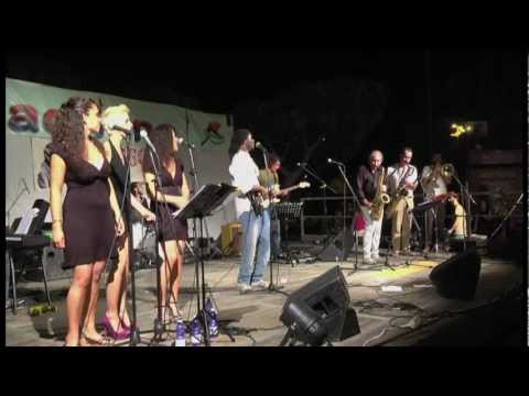 Vonn Washington & The Funky 4 Of Us feat Horns & The Ladies_special guest Lisa Hunt