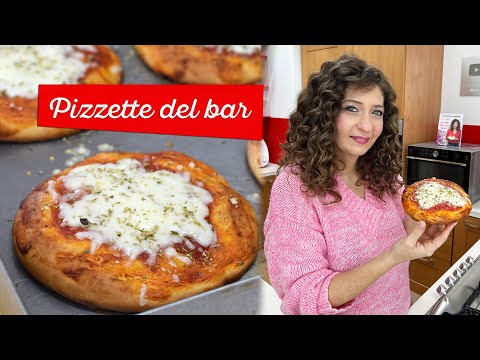 Pizzette del bar fatte in casa: una volta provate non riuscirete più a farne a meno!