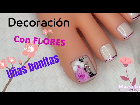Decora tus uñas  muy fácil / con flores 🌸🌸😍