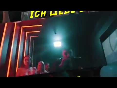 Capital bra feat.  Xatar & Samy  ich liebe es