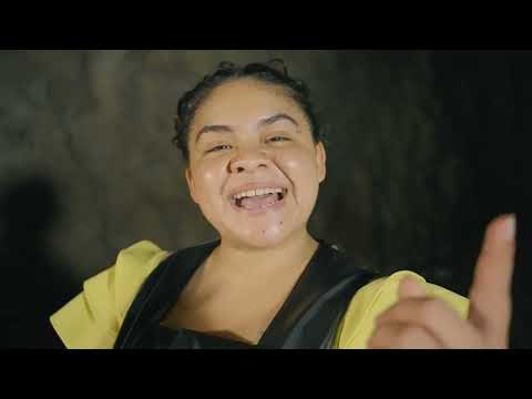 Con Accion De Gracia - Judith Murillo (Video Oficial)