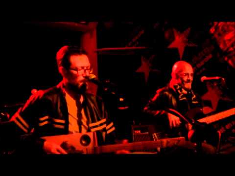Phil Bonin & The Blues Technicians Black Cat Moan dans le Blues Café Live - YouTube.mp4