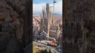 Download lagu Sagrada Família: Barcelona’s Crown Jewel mp3