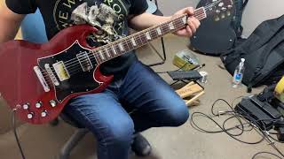 Video thumbnail for Gibson SG Standard 2008 by Joong Mo Do