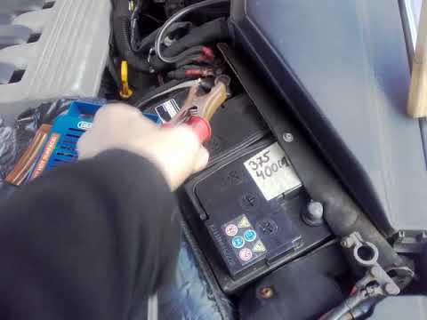 Opel Omega  2,5 TD  jedzie jutro do Berlina ps. Polerowanie lamp.Wurth P10