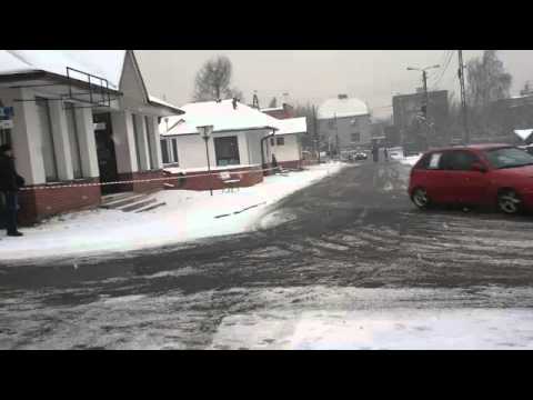 Policjanci na rajdzie samochodowym w Rydułtowach