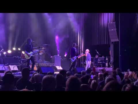 The Hard Promises The Definitive Tom Petty Songbook with Emily Wallace Stop Draggin My Heart Around