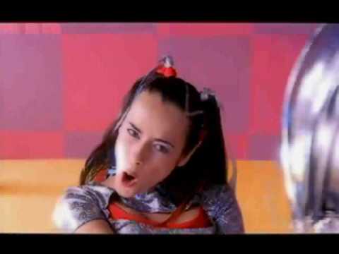 download lagu mp3 mp4 Lolly Mickey, download lagu Lolly Mickey gratis, unduh video klip Lolly Mickey