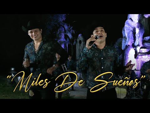 La Leyenda De Servando Montalva - Miles De Sueños (En Vivo)