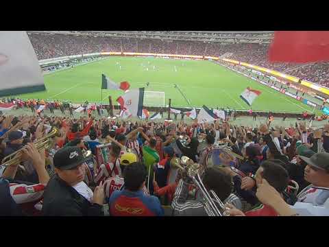 "Asi fue/ Amor de Hincha, chivas vs toluca" Barra: La Irreverente &bull; Club: Chivas Guadalajara
