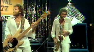 Average White Band - I Heard it Through The Grapevine (1977).