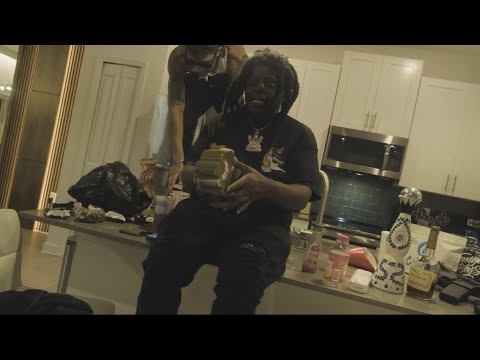 Off Top Tre - Kitchen ft. SMB Ocho & Doom (Official Music Video)