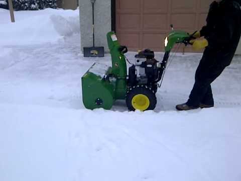 John Deere 1330SE Snowblower in Action