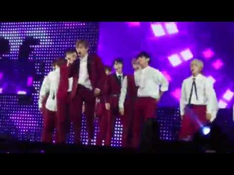 180908 Wanna One Light at Hallyu Pop Fest Singapore