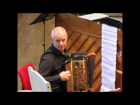 Hemelsch: drum en accordion