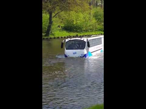 SPLASH  der Bus der auch ein Schiff ist LÜBECK
