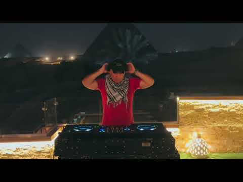 Melodic Techno Live at the Giza Pyramids | Egypt By: Andrewboy