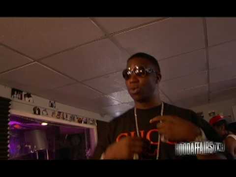 GUCCI MANE FT. FREENCHIE-SUN VALLEY(HOOD AFFAIRS EXCLUSIVE) TRAP-A-HOLIC 2