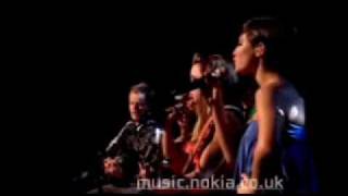 Bài hát Issues - Nghệ sĩ trình bày The Saturdays