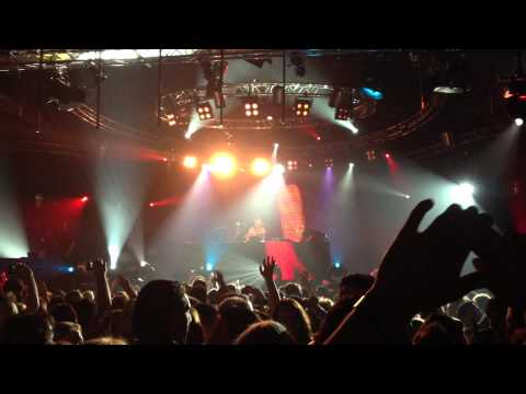 53N8MIX 2011 - Sander van Doorn plays Adele - Set Fire to the Rain