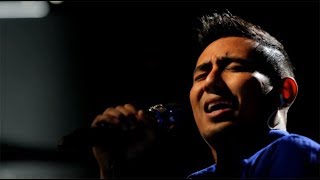 Download lagu Rio Febrian - Angin Malam (A. Riyanto Cover) - Music Everywhere ** mp3 Download lagu Rio Febrian - Angin Malam (A. Riyanto Cover) - Music Everywhere ** mp3