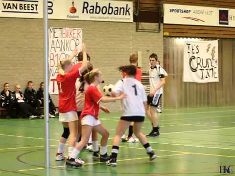 Fragment 1 competitiewedstrijd Merwede B1 - HKC B1 [28 januari 2012]