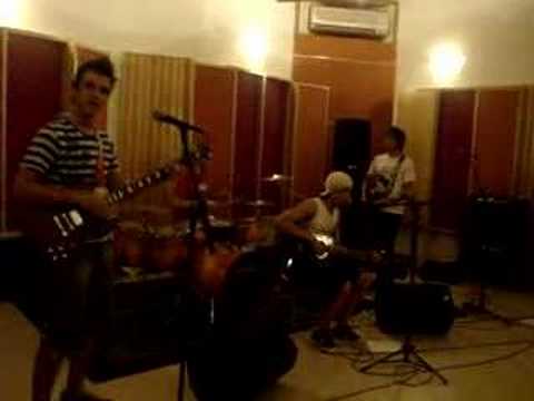 A Primeira Vez (na, Na, Na) - Small Shift