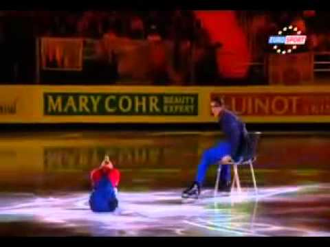 8. English Commentary - Tatiana Volosozhar & Maxim Trankov - Worlds 2011 EX