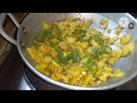 অল্প সময়ে অসাধারণ কাঁকরোল ভাজির রেসিপি।।Olpo somoy e osadharon kakrol vaji.#vedio #vairalvideo