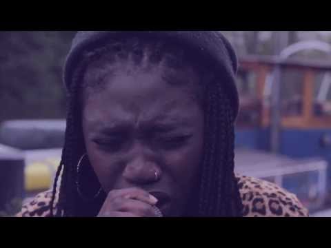 Beatnik Sessions - Tuesday Born feat. Dnaë - Wake