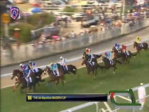 Enaad win the Air Mauritius Maiden cup 2017 with jockey Steven Arnold 2400m