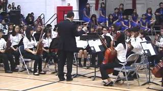 01 - Wilson Jr. High Orchestra - Rockin' Around The Christmas Tree Medley -- Marks arr.mpg