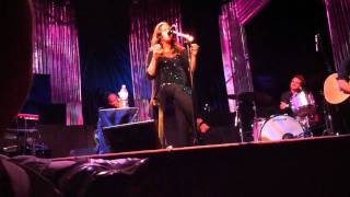 Alanis Morissette - Offer (Live @ Agape, Culver City, CA, 8/7/2010)