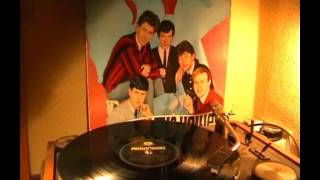The Hollies - Do You Love Me - 1963