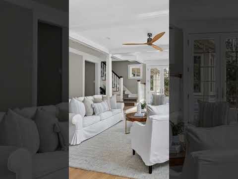 21 Middle St, Hingham, MA 02043