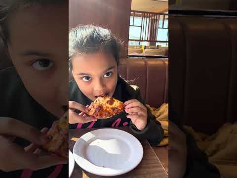 Jammu pauch gye❤️Day-3🥳 Veer ko monkey ne pakda🤣😂 #jammustreetfood #kidsfun #travelvlog #jammu