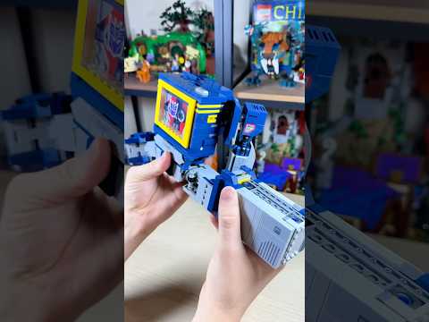 Transform Soundwave into a cassette player #lego #transformers #soundwave #transform #cassette