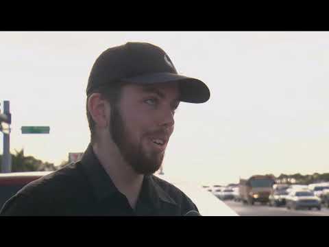 Friends play Uno at Cape Coral intersection in viral TikTok video