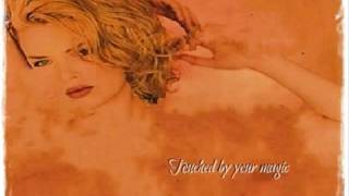 Kim Wilde Touched by your magic REMIX