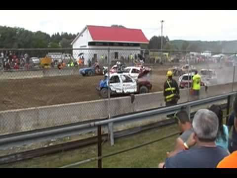 Metal destruction IV Cuba ny 6-1-13 pt 4 Boarder wars the finale