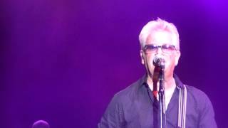 Huey Lewis and the News-Workin&#39; for a Livin&#39; live in Oshkosh,WI 7-12-17