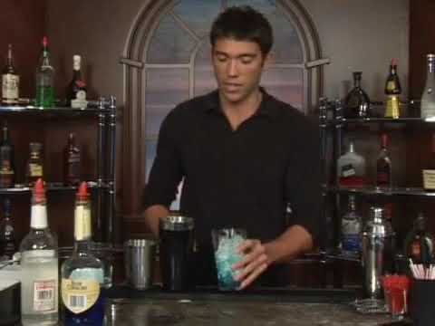 How to Make the Alexander's Big Brother Mixed Drink