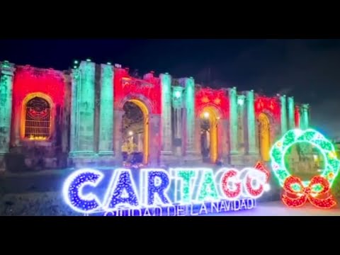 Cartago brilla con miles de luces navideñas en su parque