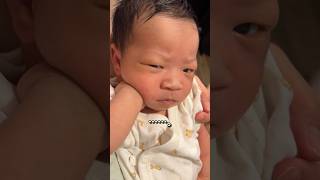 圧が強すぎる女の子赤ちゃんw#新生児#日米ミックス#おもしろ