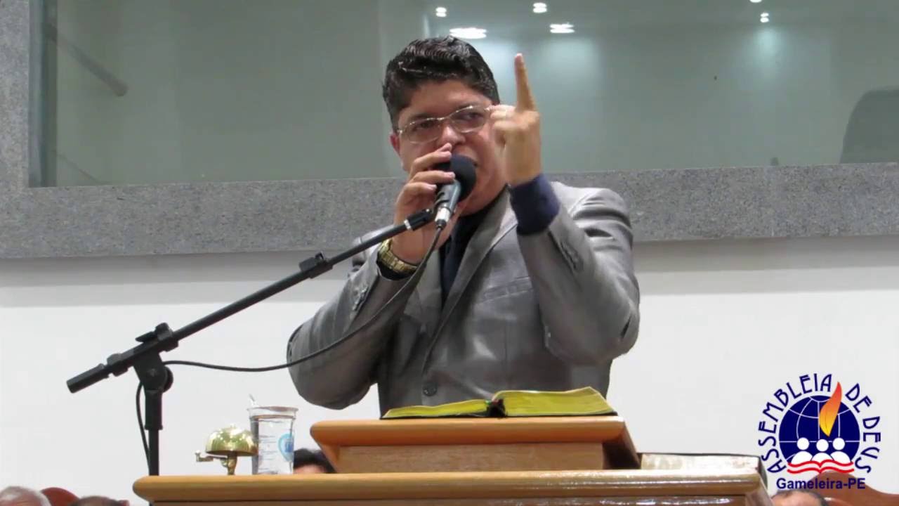 Ev. Lourival Oliveira no 3º Encontro de Mulheres em Gameleira-PE