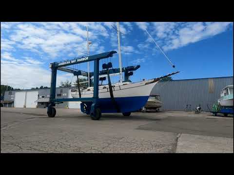 Sailboat - Spring Launch Chopsticks my 1982 Island Trader 38' Ketch Rig ⛵🥢..  Episode #22