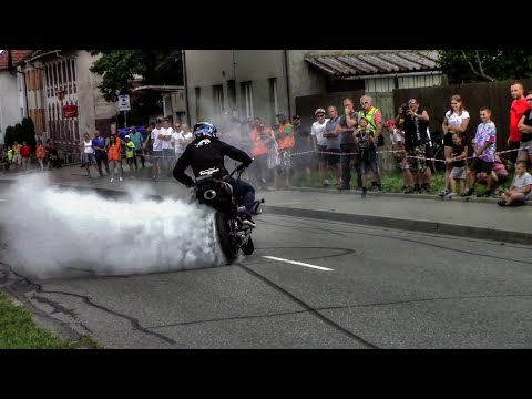 Martin Krátký - Stuntriding (Moped Rallye Rychtářov 2021)