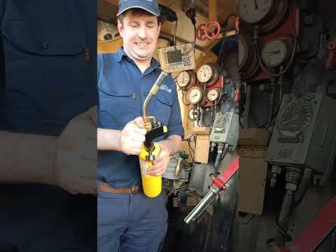 Firing up an oil burning steam locomotive! | R766