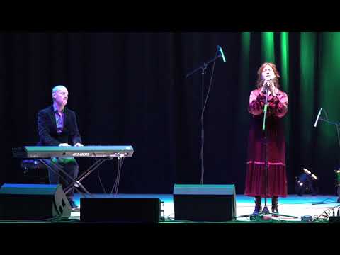 Robert Burns song "Aye Waukin-o" performed by Karen Matheson and Donald Shaw of Capercaillie in 2019